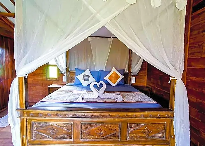 Apartment Cening Bagus *